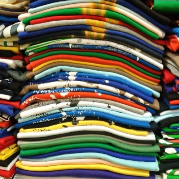 (5) Mystery Tees - size S, M, L - Picture 2 of 3